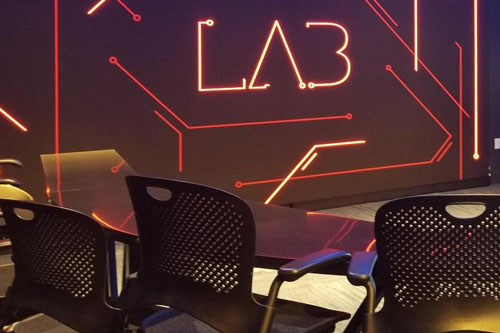 The 6 Rules For an Experiential Lab